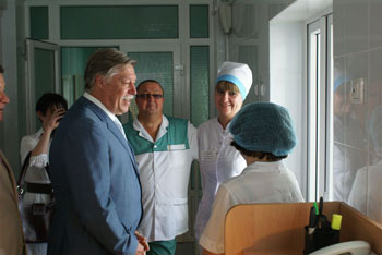 Тульскую областную клиническую больницу посетил Помощник полномочного представителя Президента РФ в Центральном федеральном округе