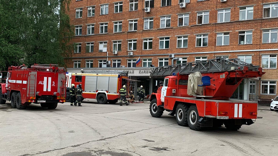 На территории Тульской областной клинической больницы прошла масштабная проверка по пожарной безопасности.