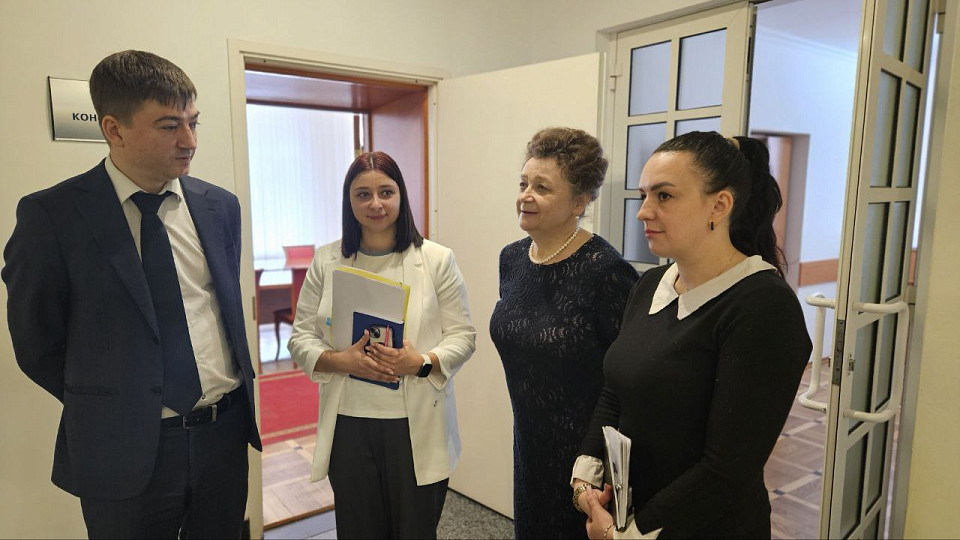 Делегация специалистов во главе с главным трансплантологом России Сергеем Владимировичем Готье посетила наш регион