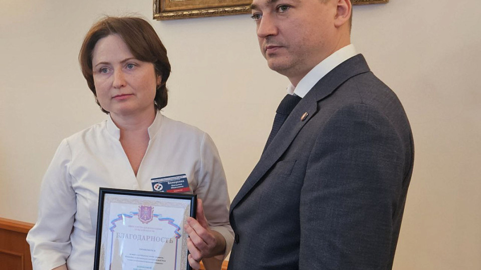 Встреча министра здравоохранения Тульской области и врио главного врача с сотрудницами областной больницы, чьи близкие принимают участие в СВО