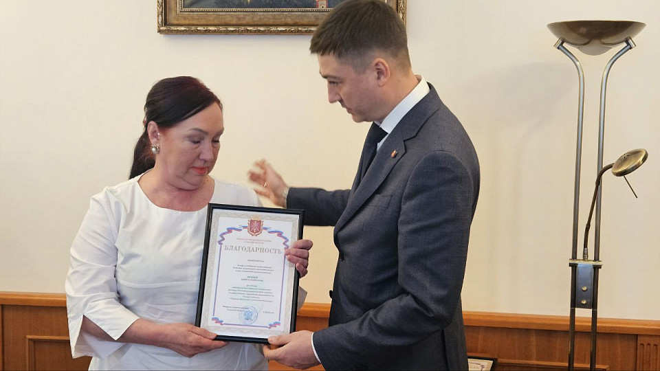 Встреча министра здравоохранения Тульской области и врио главного врача с сотрудницами областной больницы, чьи близкие принимают участие в СВО